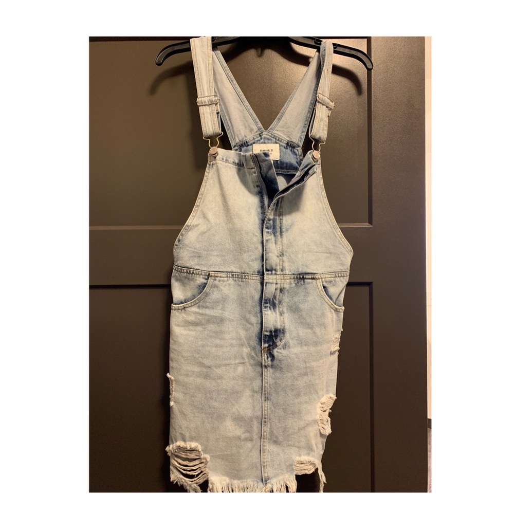 FOREVER 21 overall skirt!